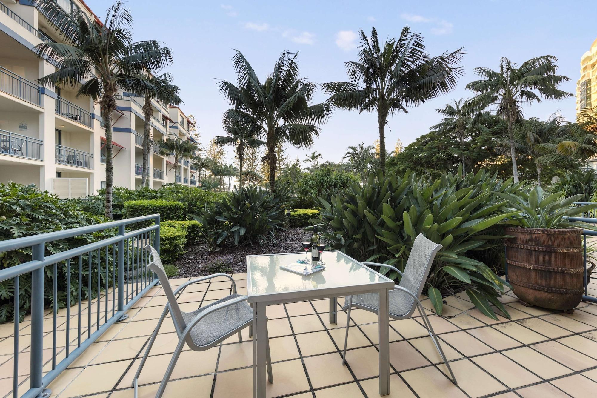 Oaks Gold Coast Calypso Plaza Suites Экстерьер фото
