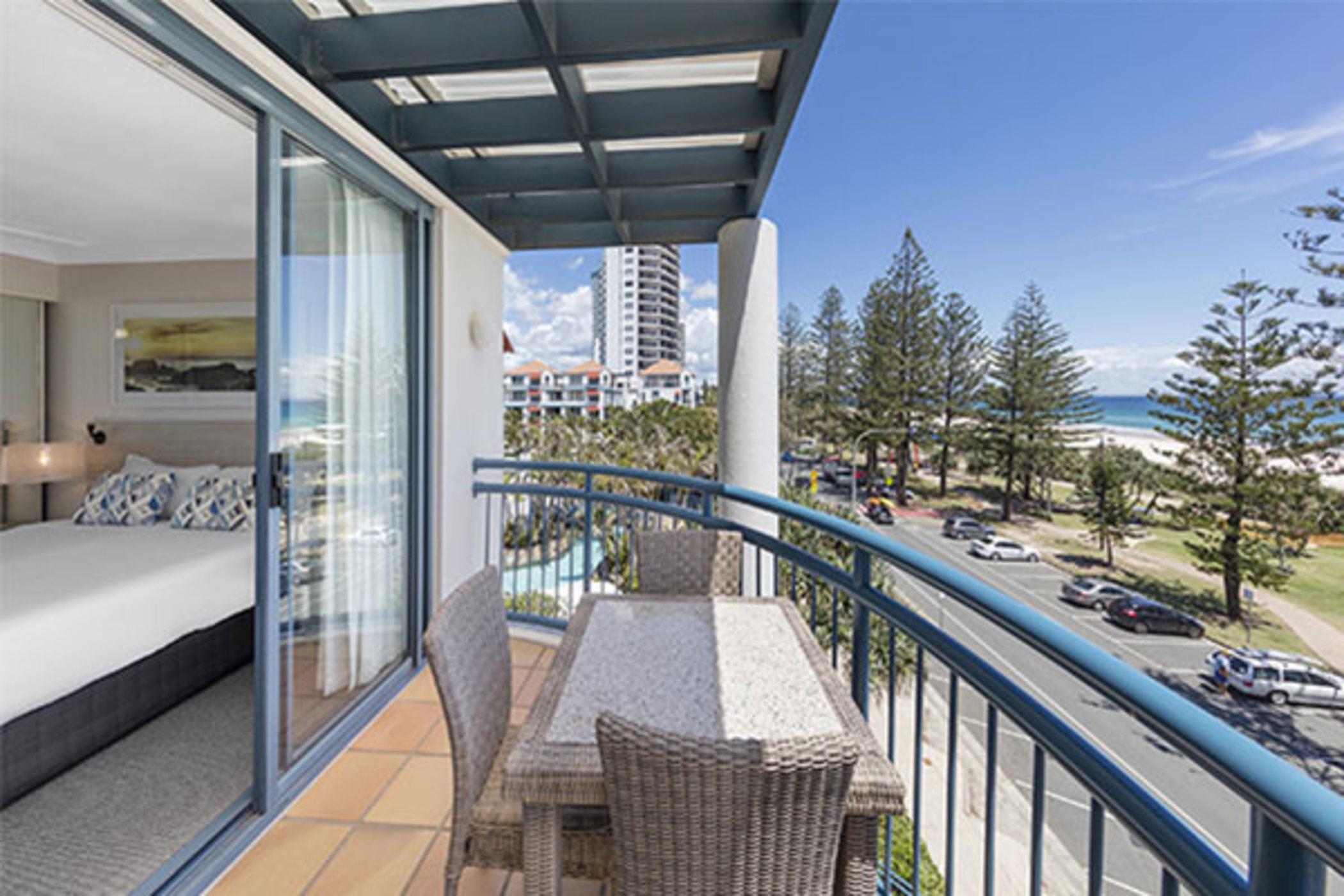 Oaks Gold Coast Calypso Plaza Suites Экстерьер фото