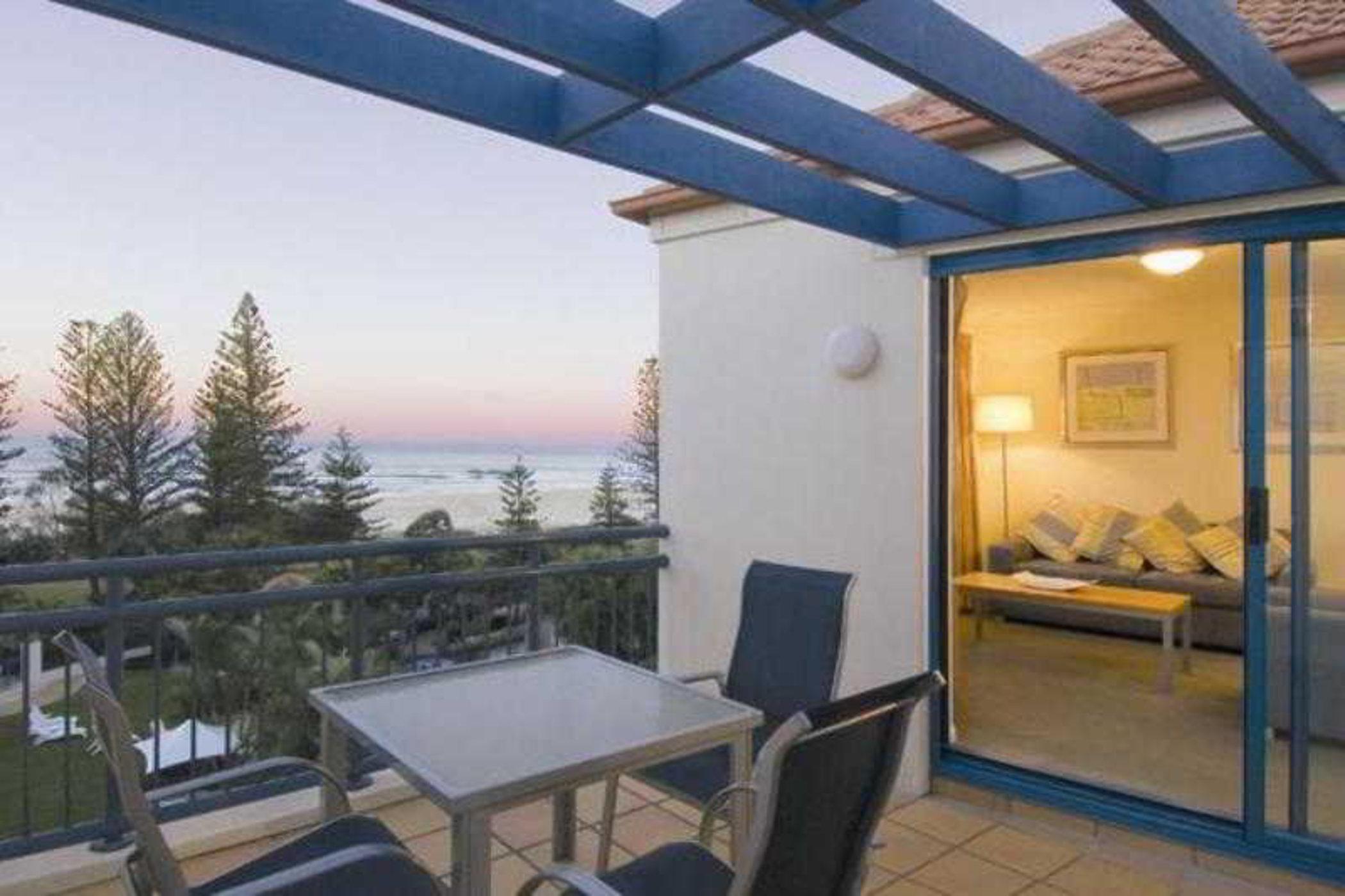 Oaks Gold Coast Calypso Plaza Suites Экстерьер фото
